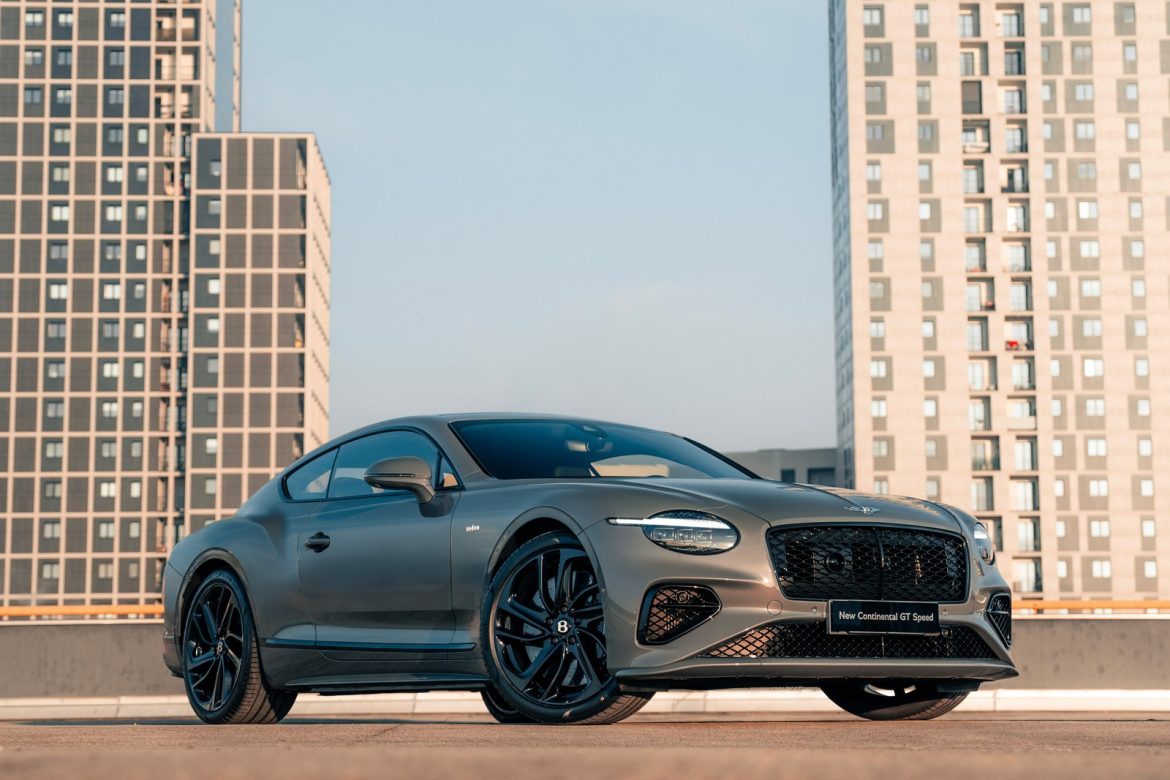 Découvrez pourquoi les nouvelles Bentley à Milan vont vous surprendre 🚗✨