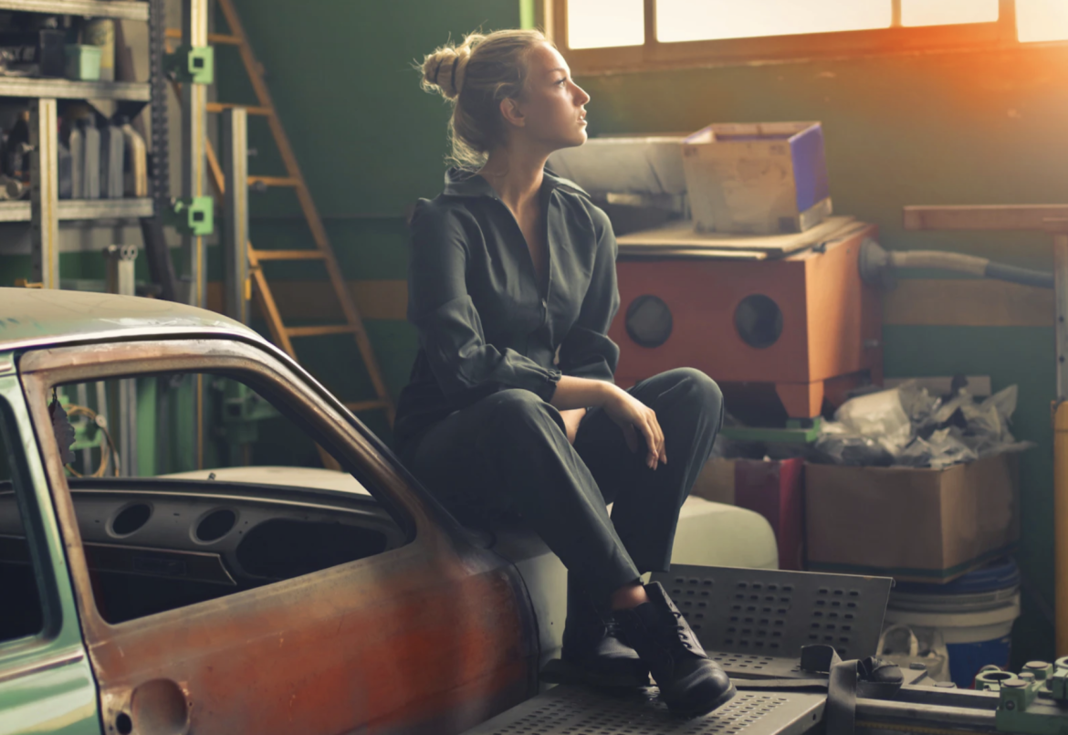 Le guide essentiel pour organiser votre garage comme un mécanicien professionnel : astuces et stratégies incontournables
